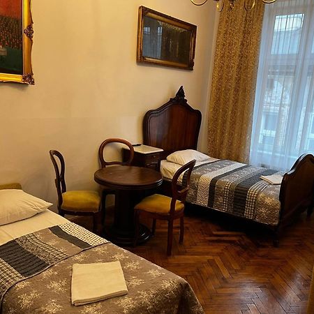 Vavelsky Apartments - Old Town Cracovia Esterno foto