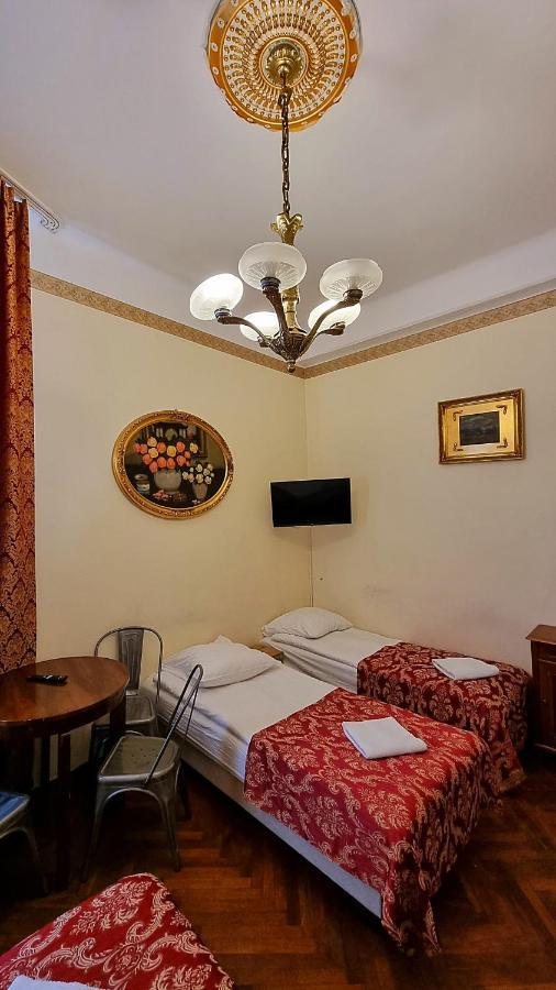 Vavelsky Apartments - Old Town Cracovia Esterno foto