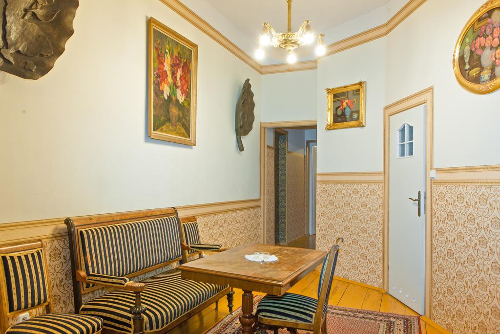 Vavelsky Apartments - Old Town Cracovia Esterno foto