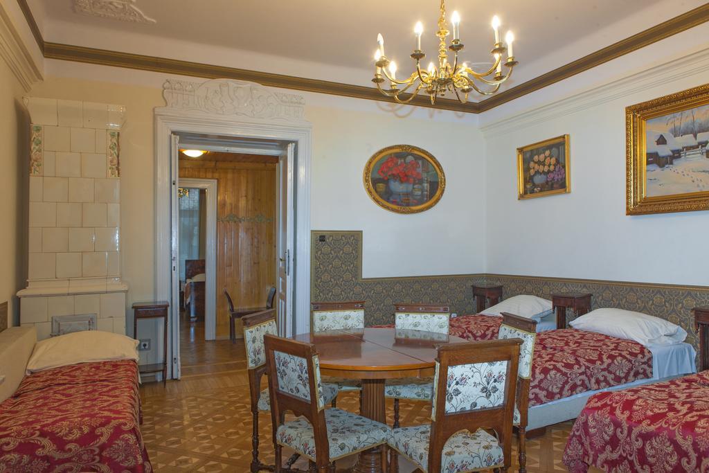 Vavelsky Apartments - Old Town Cracovia Esterno foto