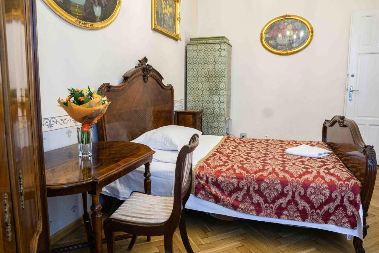 Vavelsky Apartments - Old Town Cracovia Esterno foto
