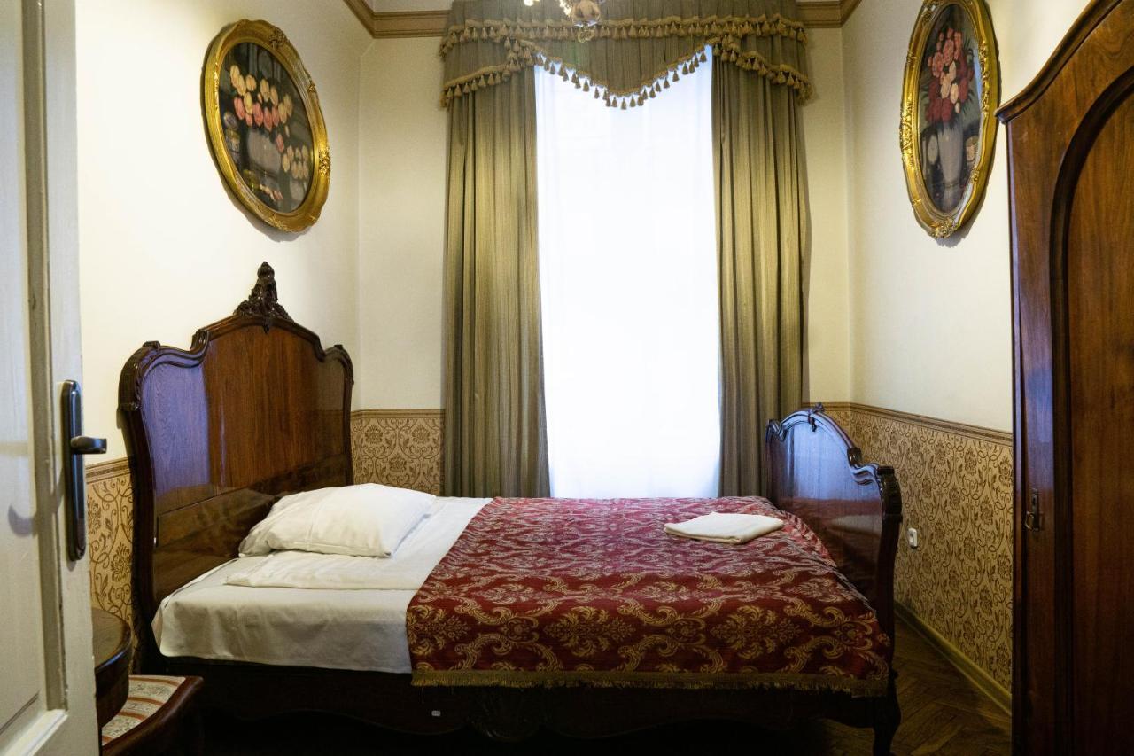Vavelsky Apartments - Old Town Cracovia Esterno foto