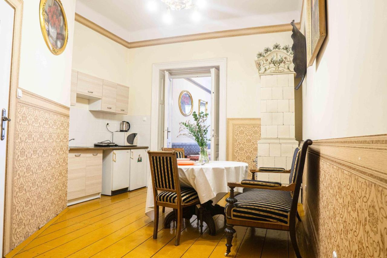 Vavelsky Apartments - Old Town Cracovia Esterno foto