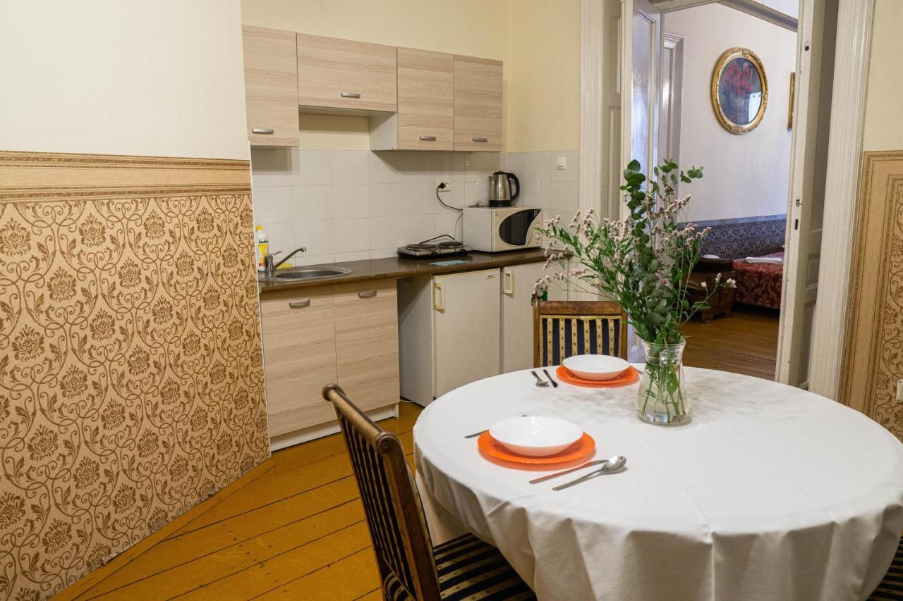 Vavelsky Apartments - Old Town Cracovia Esterno foto