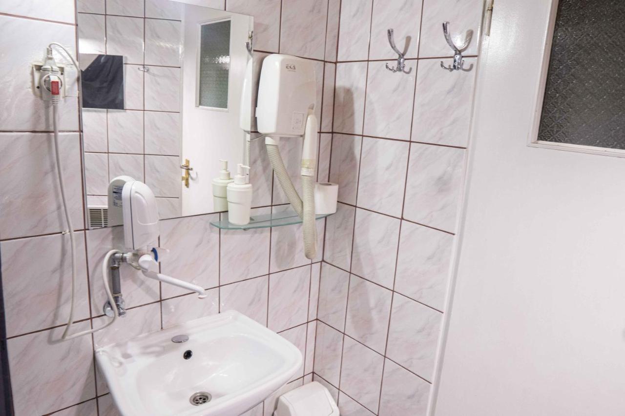 Vavelsky Apartments - Old Town Cracovia Esterno foto